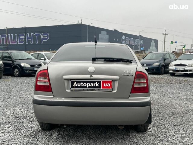 Коричневий Шкода Октавія Тур, об'ємом двигуна 1.6 л та пробігом 276 тис. км за 4440 $, фото 9 на Automoto.ua