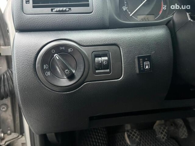 Коричневий Шкода Октавія Тур, об'ємом двигуна 1.6 л та пробігом 276 тис. км за 4440 $, фото 21 на Automoto.ua