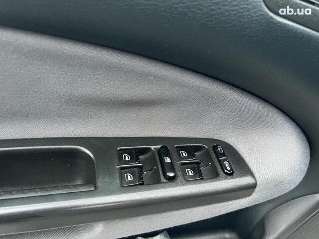 Коричневий Шкода Октавія Тур, об'ємом двигуна 1.6 л та пробігом 276 тис. км за 4440 $, фото 18 на Automoto.ua