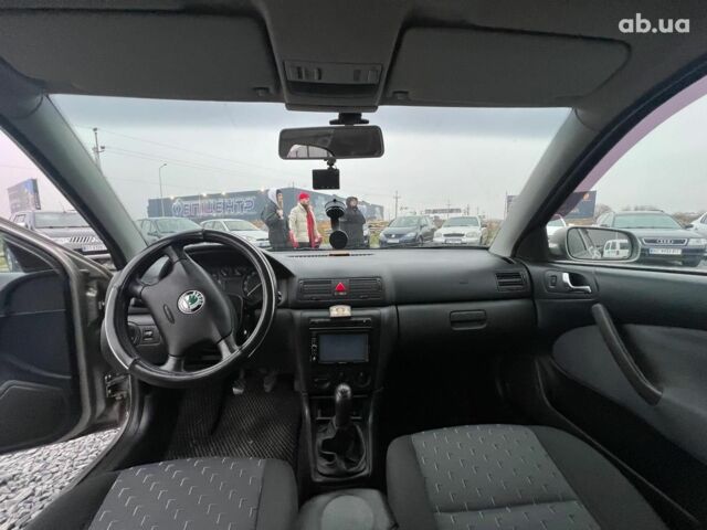 Коричневий Шкода Октавія Тур, об'ємом двигуна 1.6 л та пробігом 276 тис. км за 4440 $, фото 32 на Automoto.ua