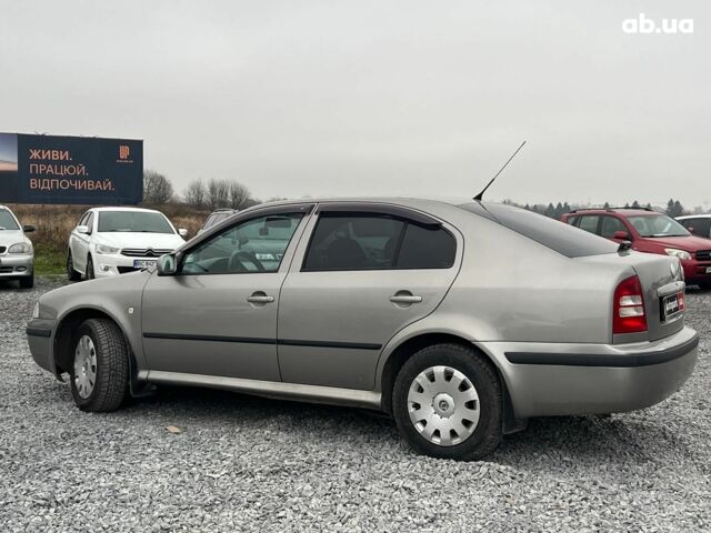 Коричневий Шкода Октавія Тур, об'ємом двигуна 1.6 л та пробігом 276 тис. км за 4440 $, фото 12 на Automoto.ua