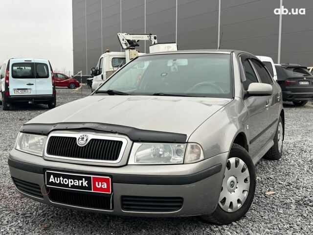 Коричневий Шкода Октавія Тур, об'ємом двигуна 1.6 л та пробігом 276 тис. км за 4440 $, фото 16 на Automoto.ua