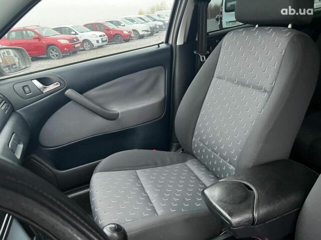 Коричневий Шкода Октавія Тур, об'ємом двигуна 1.6 л та пробігом 276 тис. км за 4440 $, фото 22 на Automoto.ua