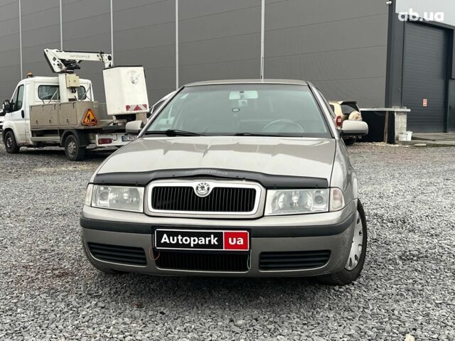 Коричневий Шкода Октавія Тур, об'ємом двигуна 1.6 л та пробігом 276 тис. км за 4440 $, фото 1 на Automoto.ua