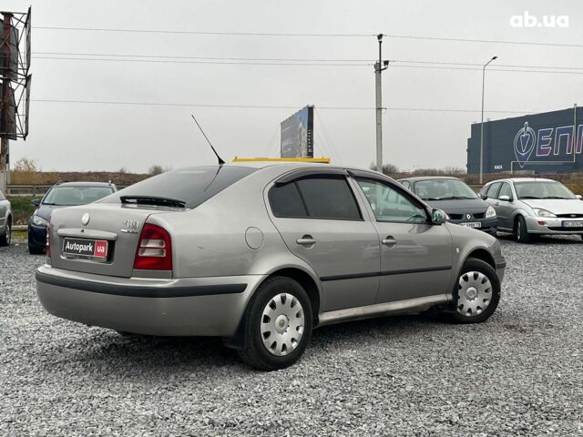 Коричневий Шкода Октавія Тур, об'ємом двигуна 1.6 л та пробігом 276 тис. км за 4440 $, фото 7 на Automoto.ua