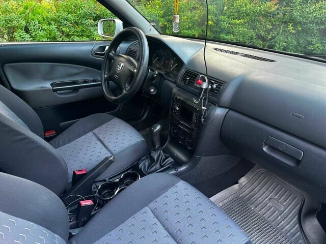 Белый Шкода Октавия, объемом двигателя 1.6 л и пробегом 232 тыс. км за 4440 $, фото 21 на Automoto.ua