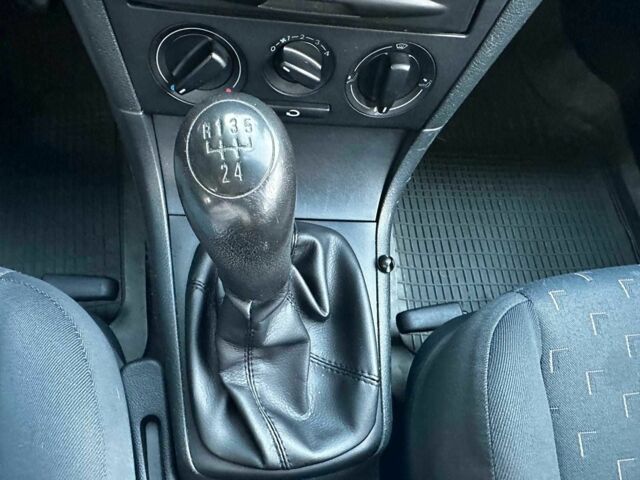 Белый Шкода Октавия, объемом двигателя 1.6 л и пробегом 232 тыс. км за 4440 $, фото 14 на Automoto.ua