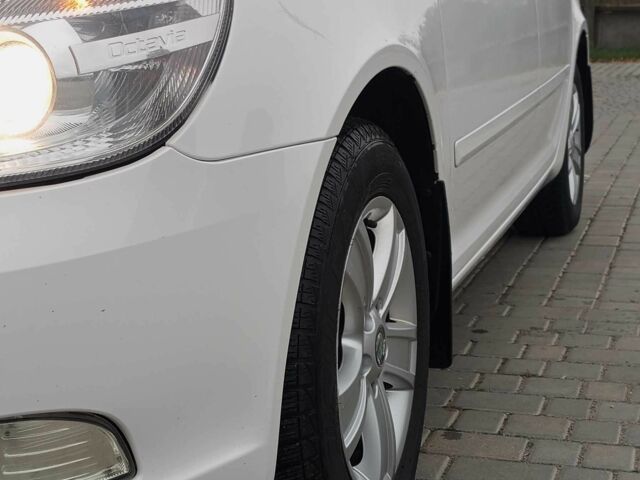 Белый Шкода Октавия, объемом двигателя 1.6 л и пробегом 264 тыс. км за 6728 $, фото 16 на Automoto.ua