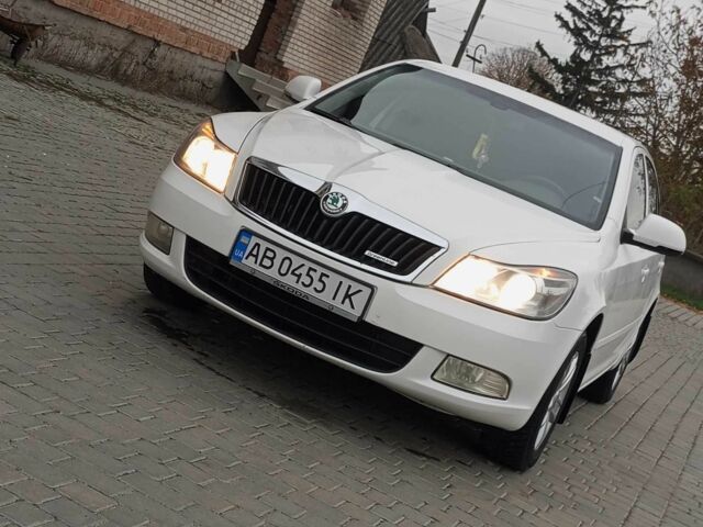 Белый Шкода Октавия, объемом двигателя 1.6 л и пробегом 264 тыс. км за 6728 $, фото 21 на Automoto.ua