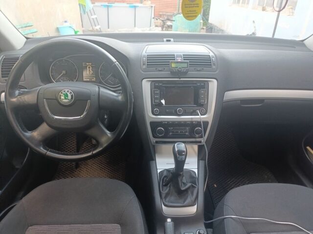 Белый Шкода Октавия, объемом двигателя 1.4 л и пробегом 269 тыс. км за 6700 $, фото 8 на Automoto.ua