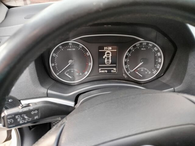 Белый Шкода Октавия, объемом двигателя 1.4 л и пробегом 259 тыс. км за 7400 $, фото 1 на Automoto.ua