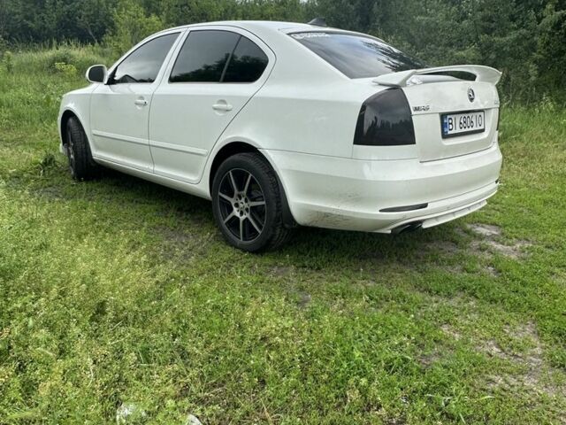 Белый Шкода Октавия, объемом двигателя 1.9 л и пробегом 260 тыс. км за 9000 $, фото 1 на Automoto.ua