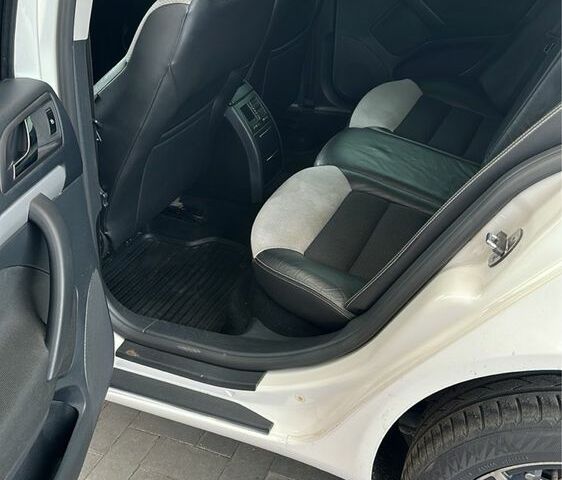 Белый Шкода Октавия, объемом двигателя 1.9 л и пробегом 260 тыс. км за 9000 $, фото 6 на Automoto.ua