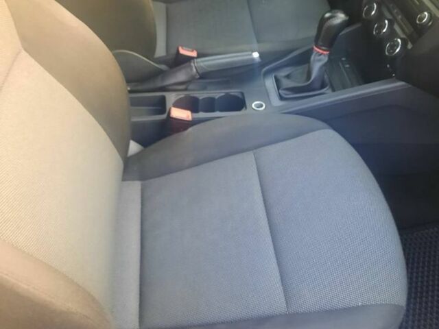 Белый Шкода Октавия, объемом двигателя 1.6 л и пробегом 224 тыс. км за 9400 $, фото 10 на Automoto.ua