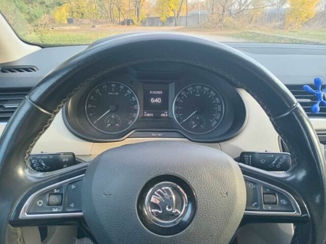 Білий Шкода Октавія, об'ємом двигуна 0 л та пробігом 218 тис. км за 9700 $, фото 13 на Automoto.ua