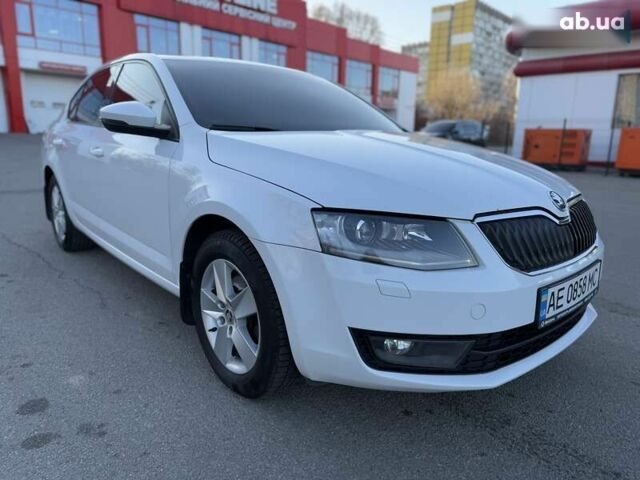 Белый Шкода Октавия, объемом двигателя 2 л и пробегом 228 тыс. км за 12800 $, фото 27 на Automoto.ua