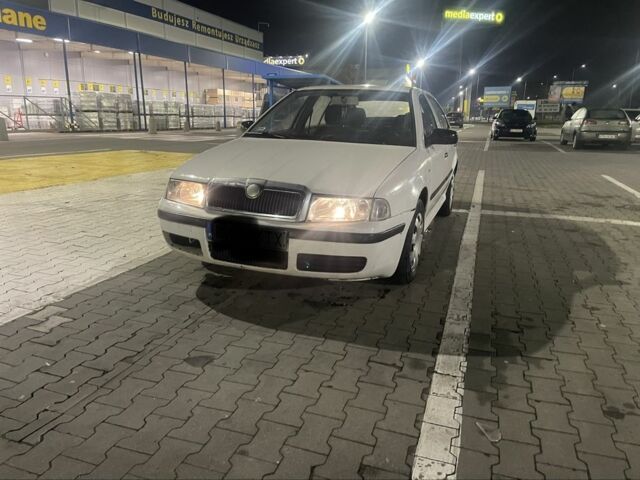 Білий Шкода Октавія, об'ємом двигуна 1.9 л та пробігом 300 тис. км за 1600 $, фото 2 на Automoto.ua