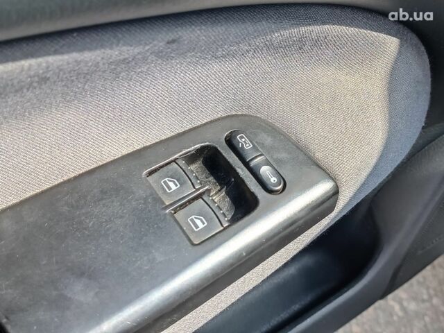 Белый Шкода Октавия, объемом двигателя 1.6 л и пробегом 205 тыс. км за 6290 $, фото 15 на Automoto.ua