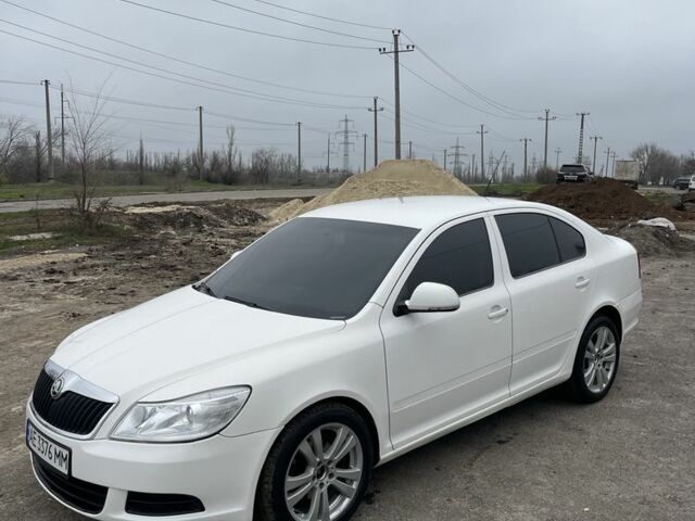 Белый Шкода Октавия, объемом двигателя 1.9 л и пробегом 280 тыс. км за 6400 $, фото 5 на Automoto.ua