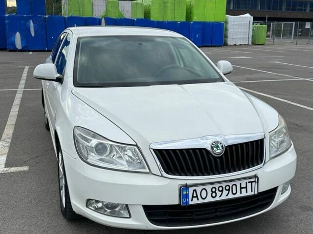 Белый Шкода Октавия, объемом двигателя 1.4 л и пробегом 280 тыс. км за 5999 $, фото 5 на Automoto.ua