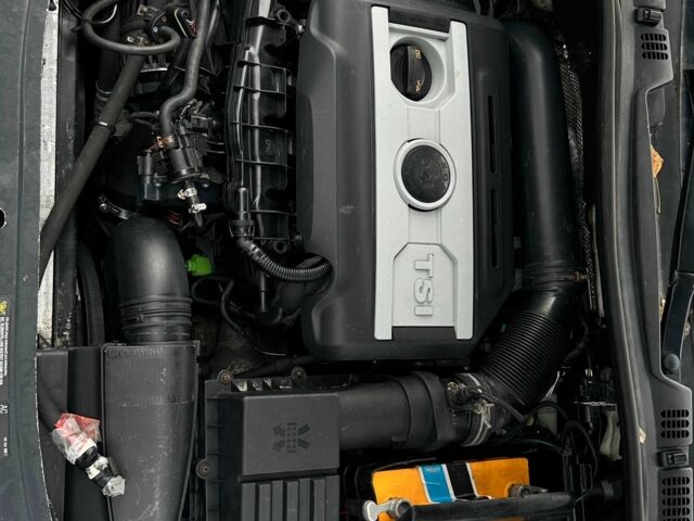 Білий Шкода Октавія, об'ємом двигуна 1.8 л та пробігом 290 тис. км за 7000 $, фото 10 на Automoto.ua