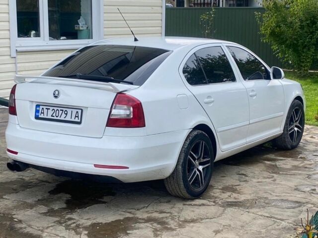 Шкода Октавия 2011 в Верховине на Automoto.ua Белый Шкода Октавия, объемом двигателя 1.8 л и пробегом 300 тыс. км за 6500 $, фото 2 на Automoto.ua