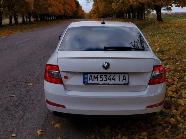 Білий Шкода Октавія, об'ємом двигуна 1.4 л та пробігом 233 тис. км за 10400 $, фото 4 на Automoto.ua