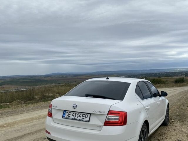 Белый Шкода Октавия, объемом двигателя 1.6 л и пробегом 334 тыс. км за 9500 $, фото 1 на Automoto.ua