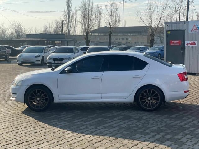 Белый Шкода Октавия, объемом двигателя 1.4 л и пробегом 255 тыс. км за 9400 $, фото 3 на Automoto.ua