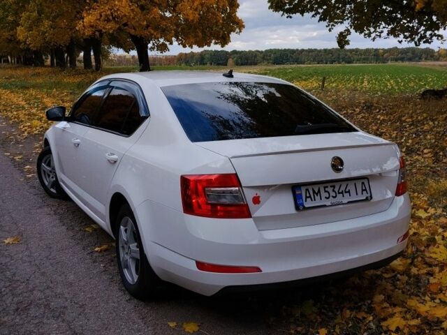 Білий Шкода Октавія, об'ємом двигуна 1.4 л та пробігом 233 тис. км за 10400 $, фото 5 на Automoto.ua