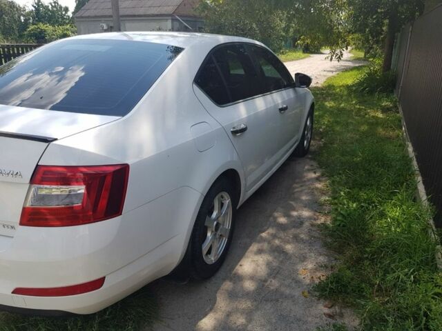 Белый Шкода Октавия, объемом двигателя 1.6 л и пробегом 195 тыс. км за 10500 $, фото 2 на Automoto.ua