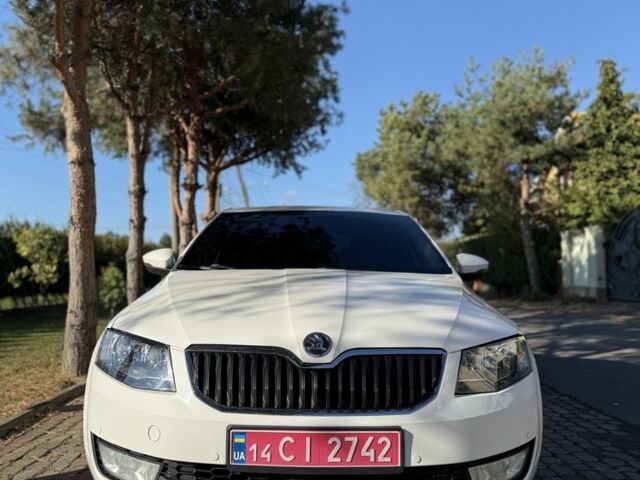 Білий Шкода Октавія, об'ємом двигуна 1.6 л та пробігом 272 тис. км за 8950 $, фото 1 на Automoto.ua