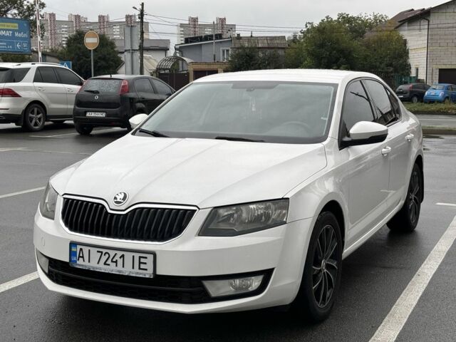 Белый Шкода Октавия, объемом двигателя 1.4 л и пробегом 182 тыс. км за 9500 $, фото 2 на Automoto.ua