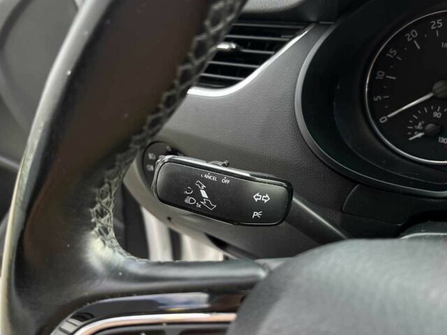 Белый Шкода Октавия, объемом двигателя 2 л и пробегом 292 тыс. км за 11999 $, фото 14 на Automoto.ua