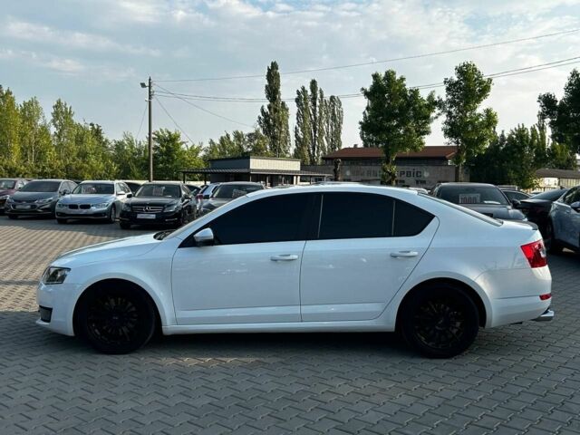 Білий Шкода Октавія, об'ємом двигуна 1.8 л та пробігом 126 тис. км за 14200 $, фото 3 на Automoto.ua