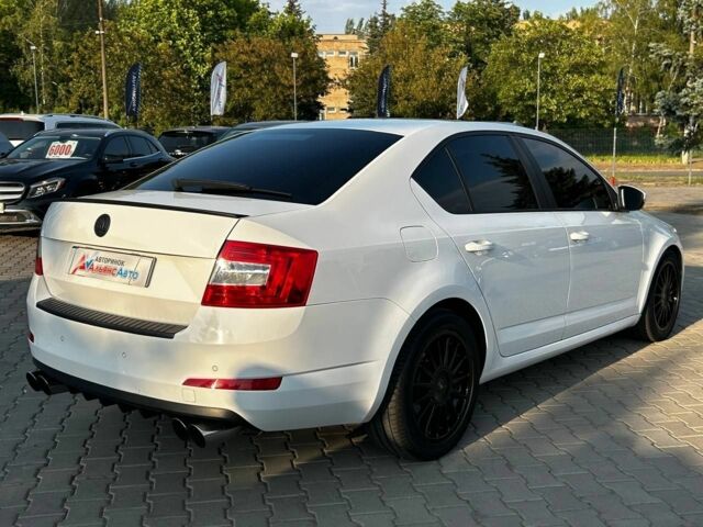 Білий Шкода Октавія, об'ємом двигуна 1.8 л та пробігом 126 тис. км за 14200 $, фото 6 на Automoto.ua
