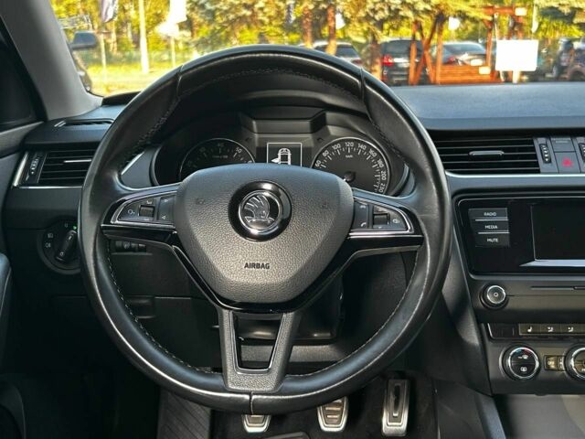Білий Шкода Октавія, об'ємом двигуна 1.8 л та пробігом 126 тис. км за 14200 $, фото 10 на Automoto.ua