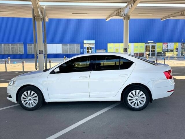 Белый Шкода Октавия, объемом двигателя 0 л и пробегом 96 тыс. км за 11300 $, фото 4 на Automoto.ua