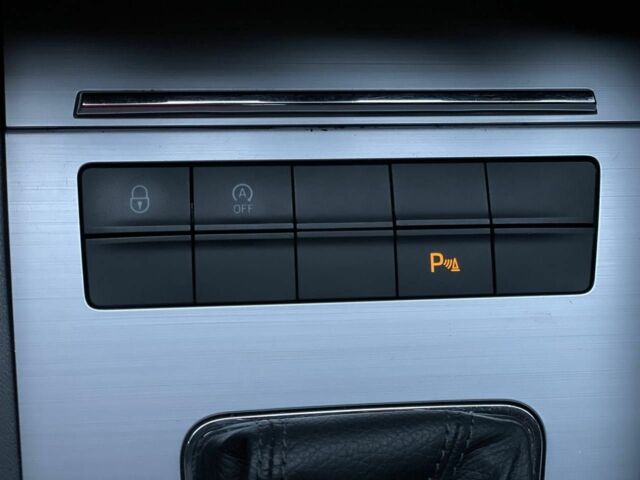 Білий Шкода Октавія, об'ємом двигуна 2 л та пробігом 198 тис. км за 14600 $, фото 13 на Automoto.ua