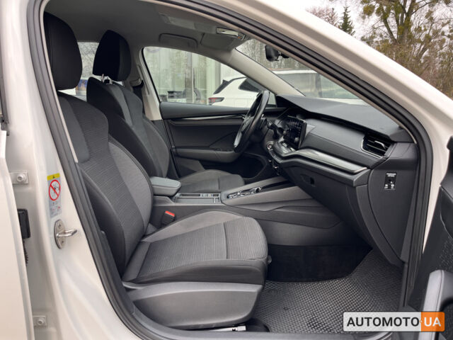 Білий Шкода Октавія, об'ємом двигуна 1.4 л та пробігом 124 тис. км за 19872 $, фото 13 на Automoto.ua