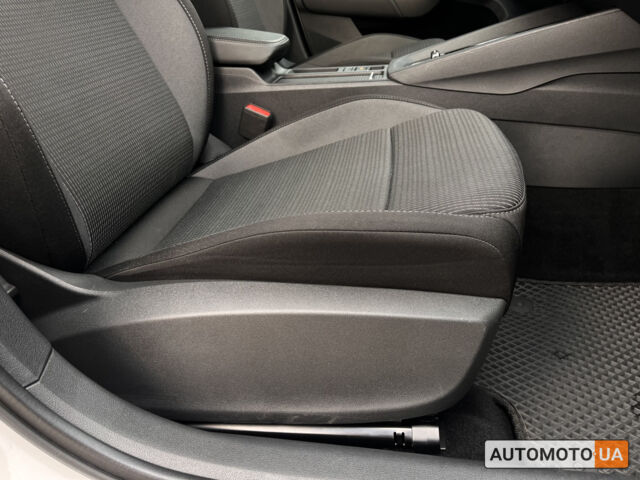 Білий Шкода Октавія, об'ємом двигуна 1.4 л та пробігом 124 тис. км за 19872 $, фото 11 на Automoto.ua