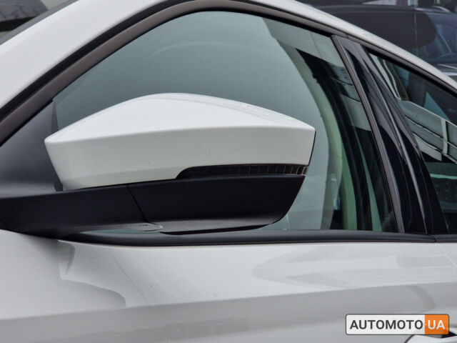 Белый Шкода Октавия, объемом двигателя 1.4 л и пробегом 160 тыс. км за 19000 $, фото 39 на Automoto.ua