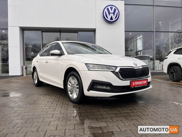 Білий Шкода Октавія, об'ємом двигуна 1.4 л та пробігом 124 тис. км за 19872 $, фото 5 на Automoto.ua