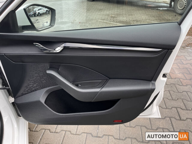 Білий Шкода Октавія, об'ємом двигуна 1.4 л та пробігом 124 тис. км за 19872 $, фото 8 на Automoto.ua