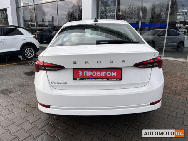 Білий Шкода Октавія, об'ємом двигуна 1.4 л та пробігом 124 тис. км за 19872 $, фото 25 на Automoto.ua