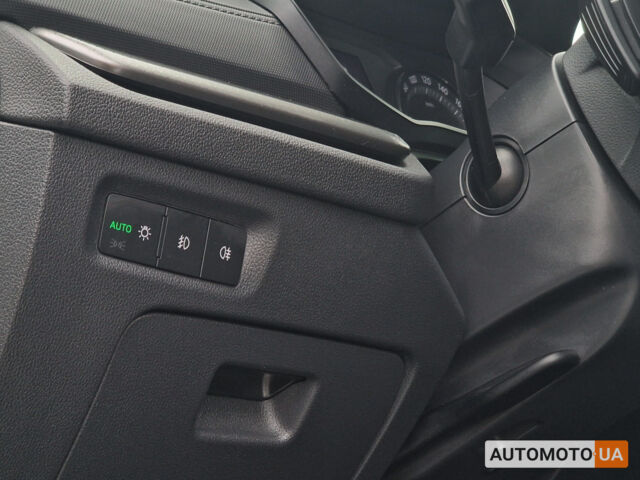 Белый Шкода Октавия, объемом двигателя 1.4 л и пробегом 160 тыс. км за 19000 $, фото 17 на Automoto.ua