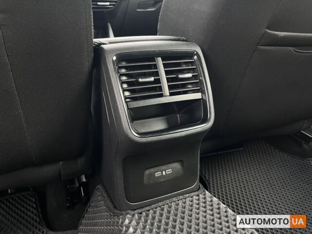 Білий Шкода Октавія, об'ємом двигуна 1.4 л та пробігом 124 тис. км за 19872 $, фото 22 на Automoto.ua