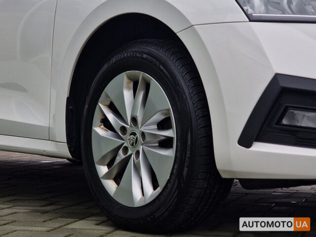 Белый Шкода Октавия, объемом двигателя 1.4 л и пробегом 160 тыс. км за 19000 $, фото 36 на Automoto.ua