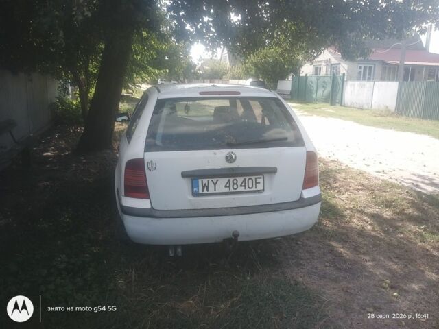 Білий Шкода Октавія, об'ємом двигуна 1.9 л та пробігом 100 тис. км за 1206 $, фото 2 на Automoto.ua