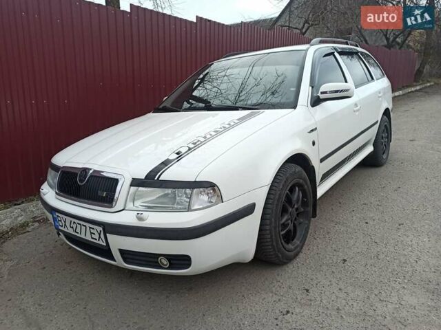 Белый Шкода Октавия, объемом двигателя 1.6 л и пробегом 268 тыс. км за 4800 $, фото 7 на Automoto.ua